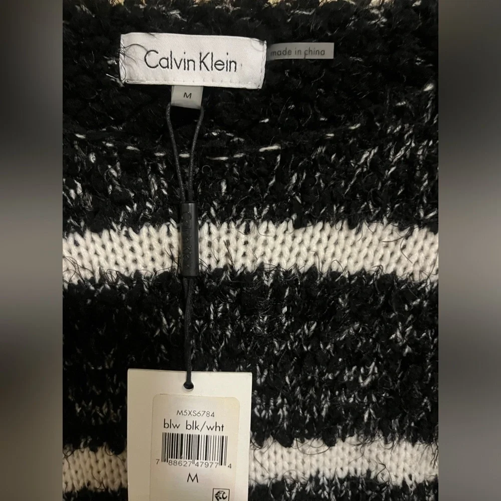 Calvin Klein NWT Black White Striped Super Soft Fuzzy Sweater Size Medium